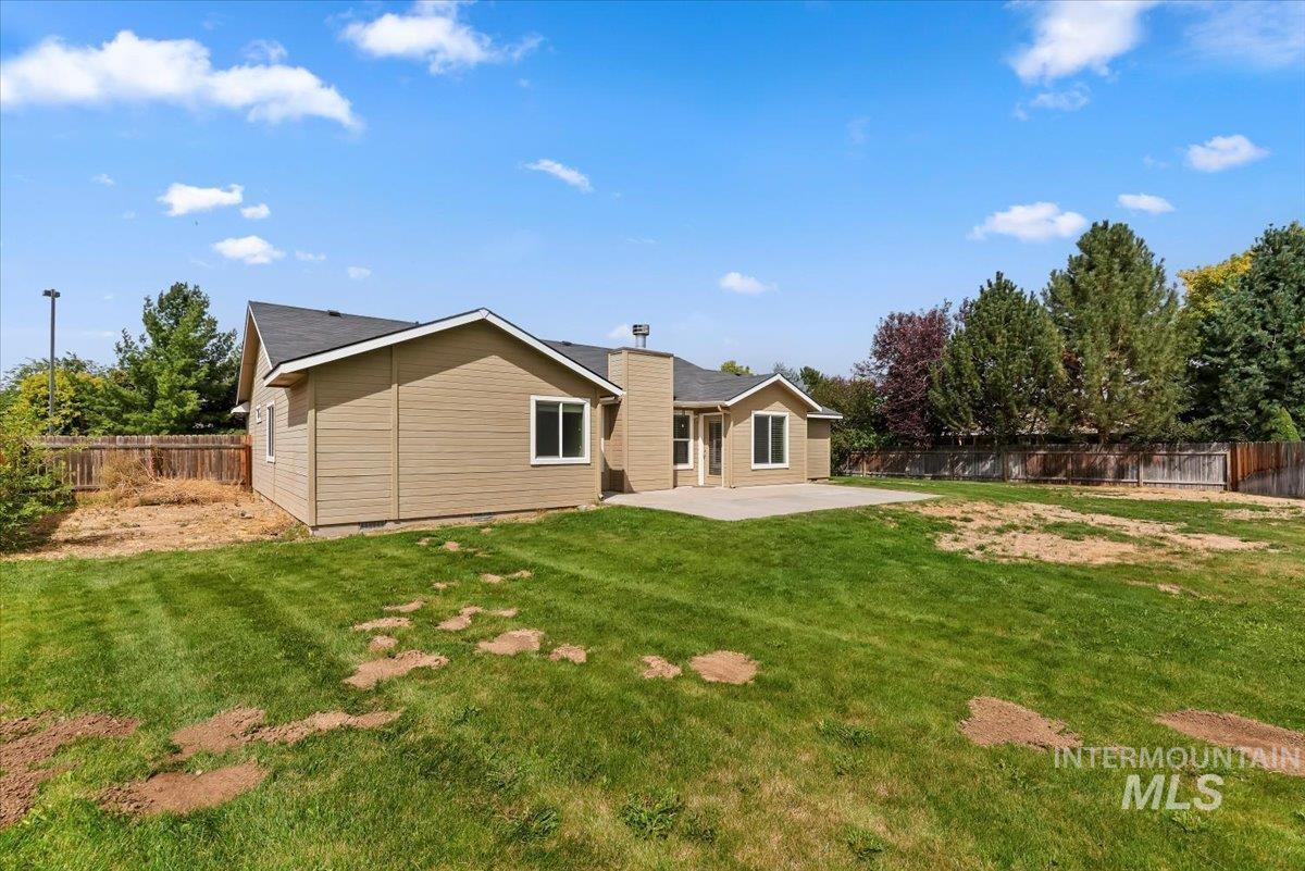 9138 S Red Delicious, Kuna, Idaho 83634, 4 Bedrooms, 3 Bathrooms, Residential For Sale, Price $500,000, 98999576