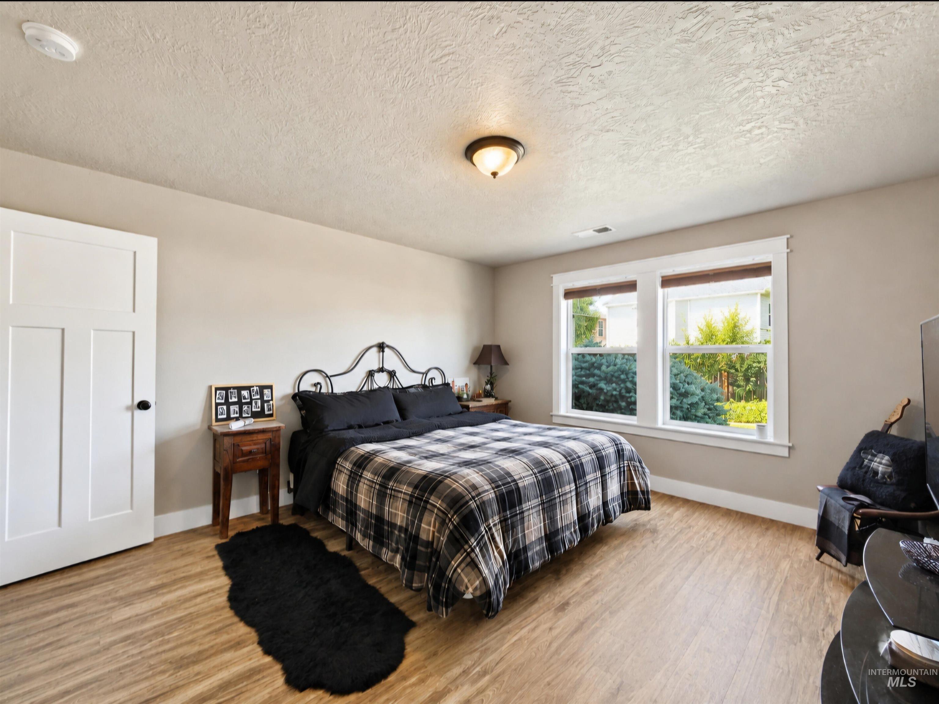 4447 N Weston Ave, Meridian, Idaho 83646, 3 Bedrooms, 2 Bathrooms, Residential For Sale, Price $499,900, 98999578