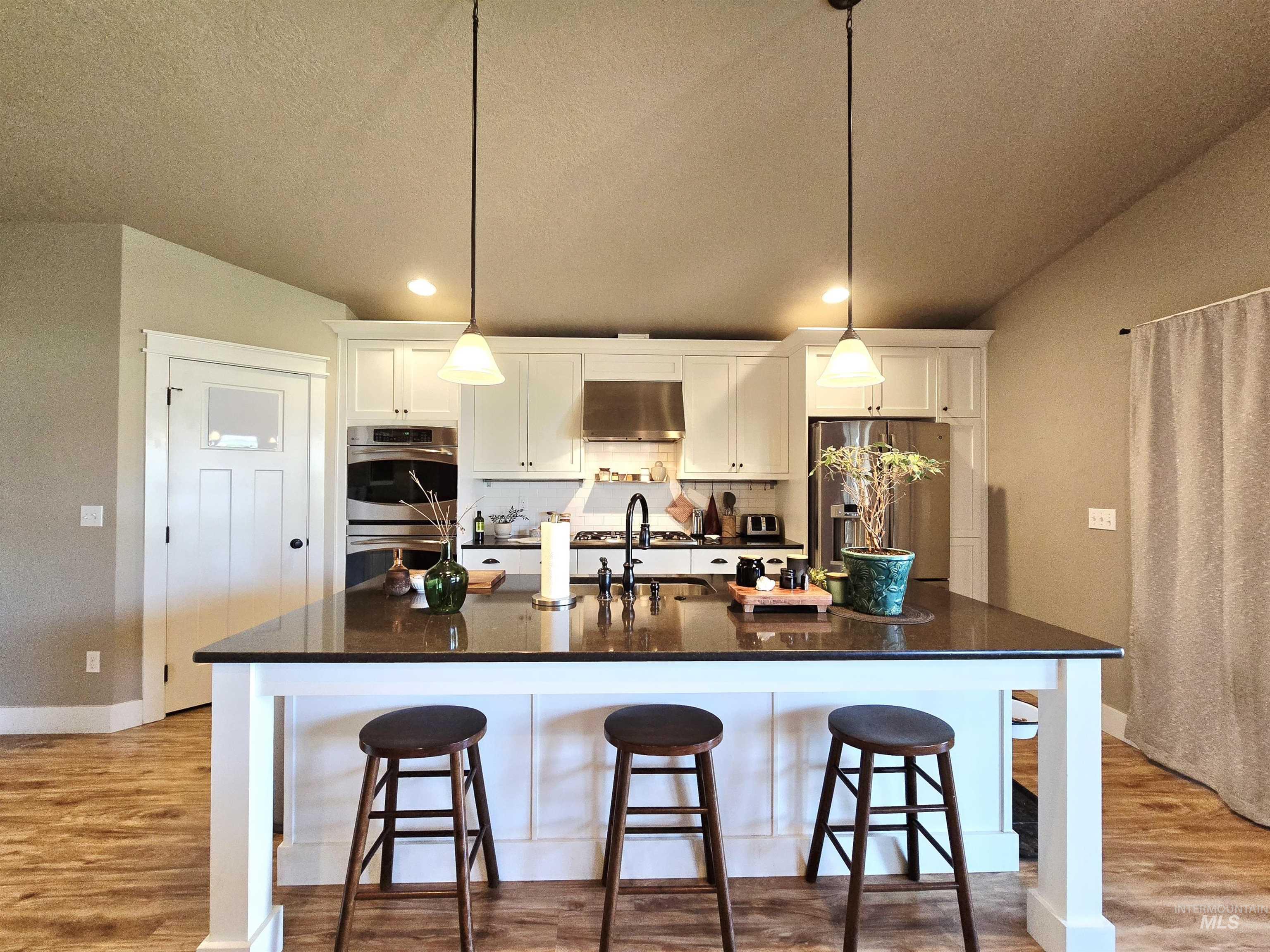 4447 N Weston Ave, Meridian, Idaho 83646, 3 Bedrooms, 2 Bathrooms, Residential For Sale, Price $499,900, 98999578