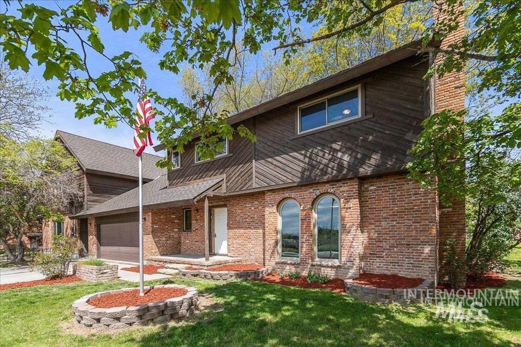 2304 N Montana Avenue, Caldwell, Idaho 83605, 1 Bedroom, 1 Bathroom, Residential Income For Sale, Price $799,900,MLS 98999582