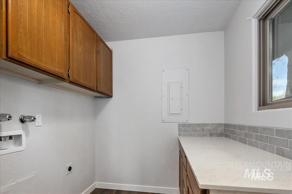 2304 N Montana Avenue, Caldwell, Idaho 83605, 1 Bedroom, 1 Bathroom, Residential Income For Sale, Price $799,900,MLS 98999582