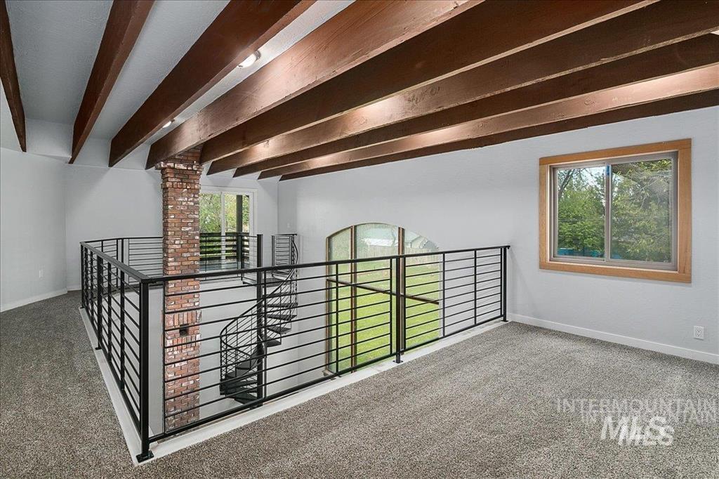 2304 N Montana Avenue, Caldwell, Idaho 83605, 1 Bedroom, 1 Bathroom, Residential Income For Sale, Price $799,900,MLS 98999582