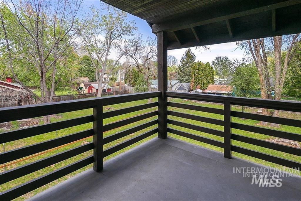 2304 N Montana Avenue, Caldwell, Idaho 83605, 1 Bedroom, 1 Bathroom, Residential Income For Sale, Price $799,900,MLS 98999582