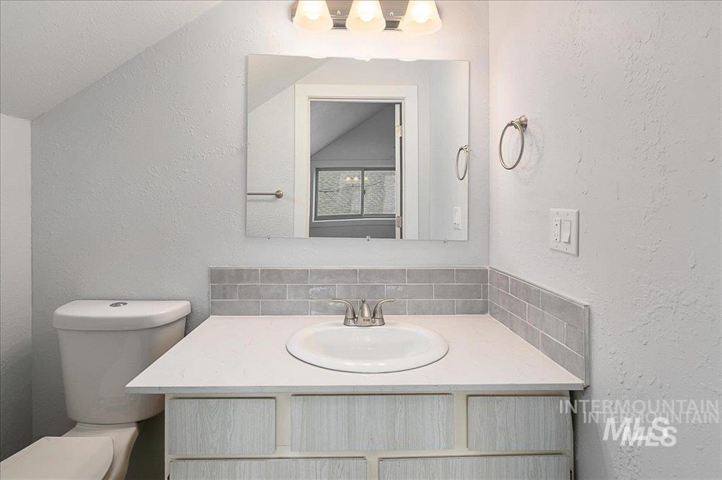 2304 N Montana Avenue, Caldwell, Idaho 83605, 1 Bedroom, 1 Bathroom, Residential Income For Sale, Price $799,900,MLS 98999582