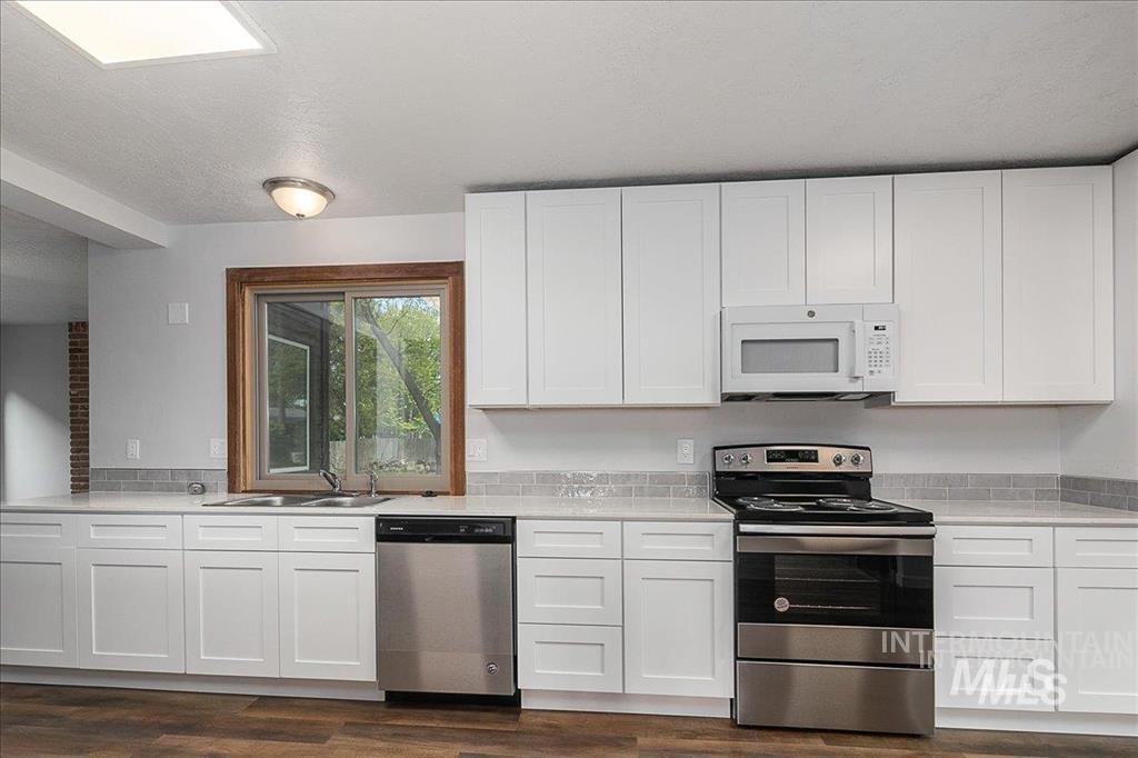 2304 N Montana Avenue, Caldwell, Idaho 83605, 1 Bedroom, 1 Bathroom, Residential Income For Sale, Price $799,900,MLS 98999582
