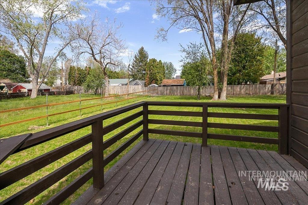 2304 N Montana Avenue, Caldwell, Idaho 83605, 1 Bedroom, 1 Bathroom, Residential Income For Sale, Price $799,900,MLS 98999582