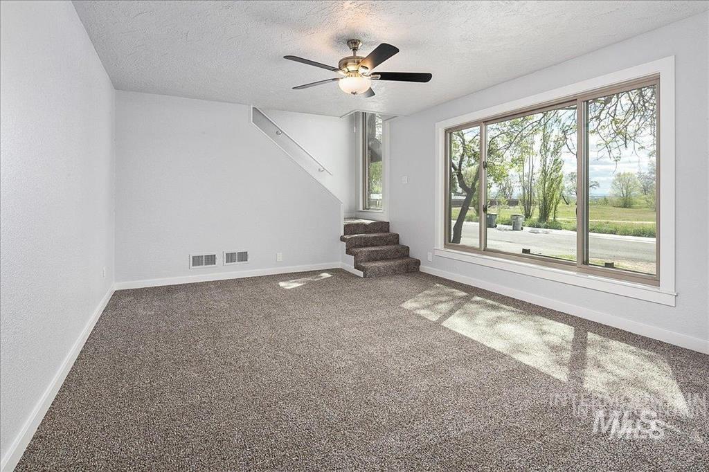 2304 N Montana Avenue, Caldwell, Idaho 83605, 1 Bedroom, 1 Bathroom, Residential Income For Sale, Price $799,900,MLS 98999582