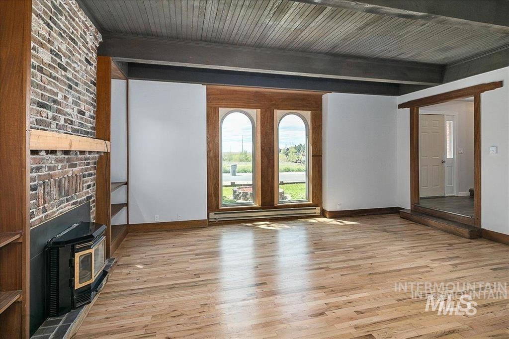 2304 N Montana Avenue, Caldwell, Idaho 83605, 1 Bedroom, 1 Bathroom, Residential Income For Sale, Price $799,900,MLS 98999582