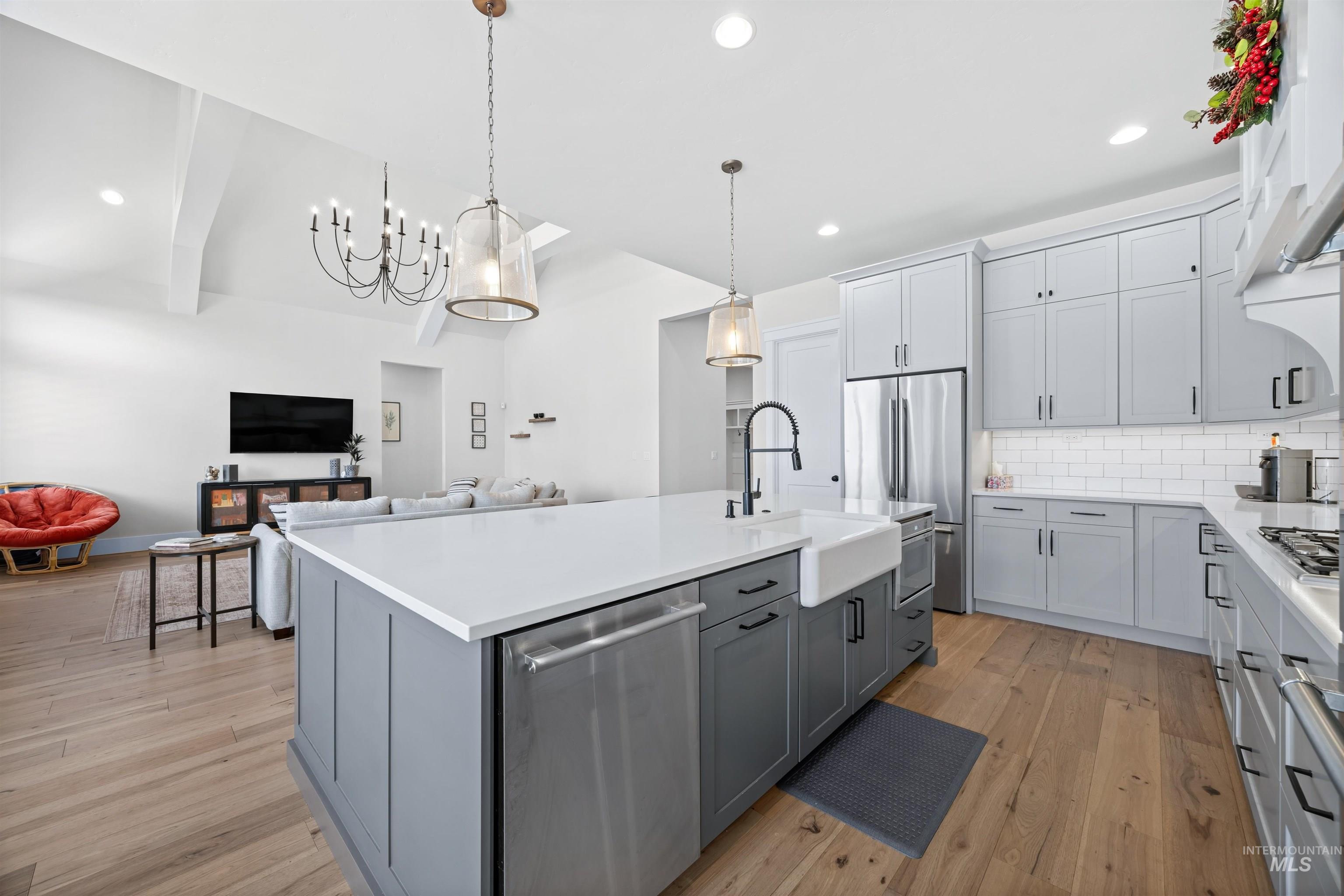 1733 E Mount Maria St, Meridian, Idaho 83642, 3 Bedrooms, 2.5 Bathrooms, Residential For Sale, Price $799,777,MLS 98999583