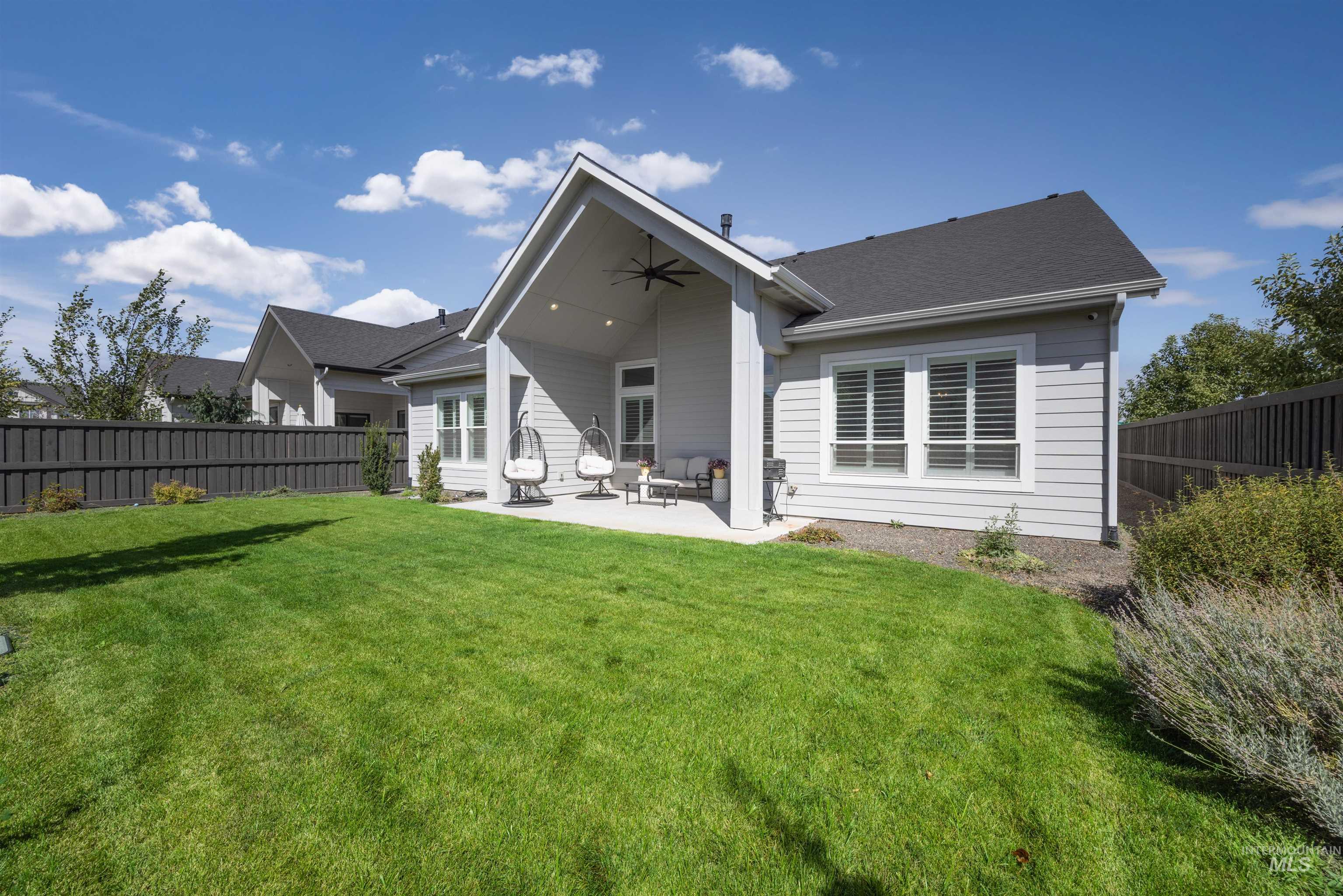 1733 E Mount Maria St, Meridian, Idaho 83642, 3 Bedrooms, 2.5 Bathrooms, Residential For Sale, Price $799,777,MLS 98999583