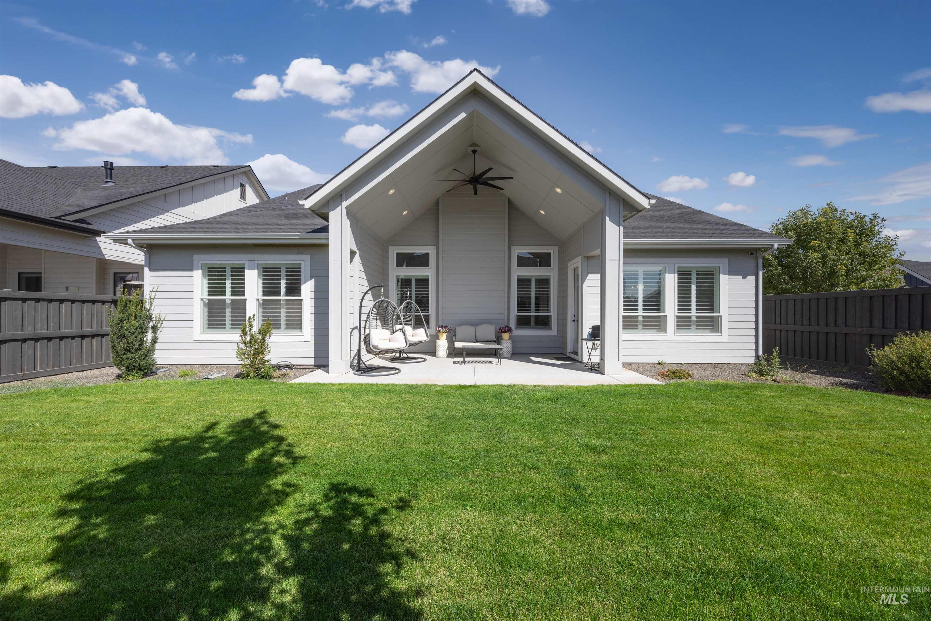 1733 E Mount Maria St, Meridian, Idaho 83642, 3 Bedrooms, 2.5 Bathrooms, Residential For Sale, Price $799,777,MLS 98999583