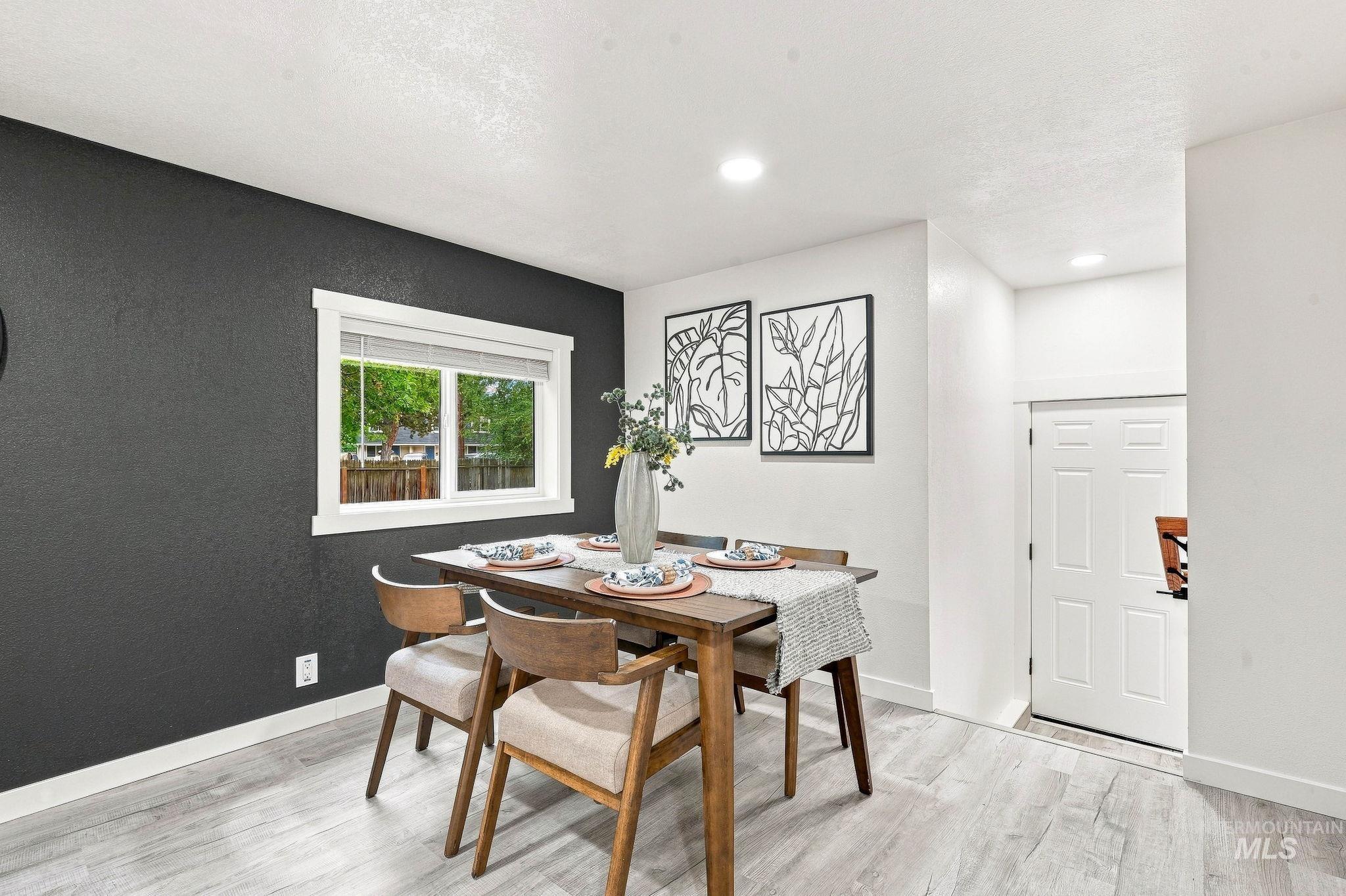 4803 W Targee St, Boise, Idaho 83705, 3 Bedrooms, 2 Bathrooms, Residential For Sale, Price $475,000,MLS 98999586