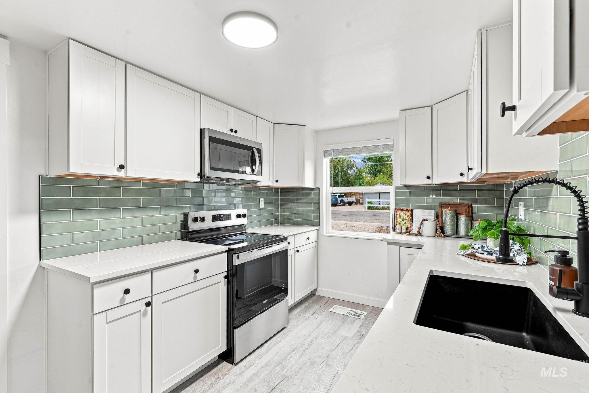 4803 W Targee St, Boise, Idaho 83705, 3 Bedrooms, 2 Bathrooms, Residential For Sale, Price $475,000,MLS 98999586