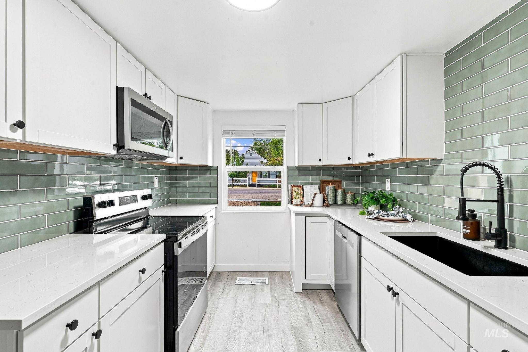 4803 W Targee St, Boise, Idaho 83705, 3 Bedrooms, 2 Bathrooms, Residential For Sale, Price $475,000,MLS 98999586