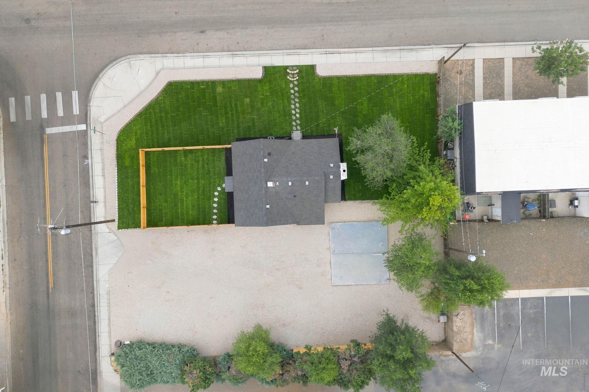 4803 W Targee St, Boise, Idaho 83705, 3 Bedrooms, 2 Bathrooms, Residential For Sale, Price $475,000,MLS 98999586