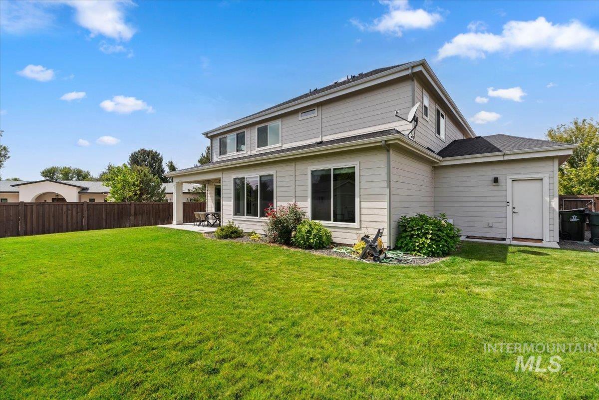 25 W Heston Dr, Meridian, Idaho 83646, 4 Bedrooms, 3 Bathrooms, Residential For Sale, Price $799,999,MLS 98999588