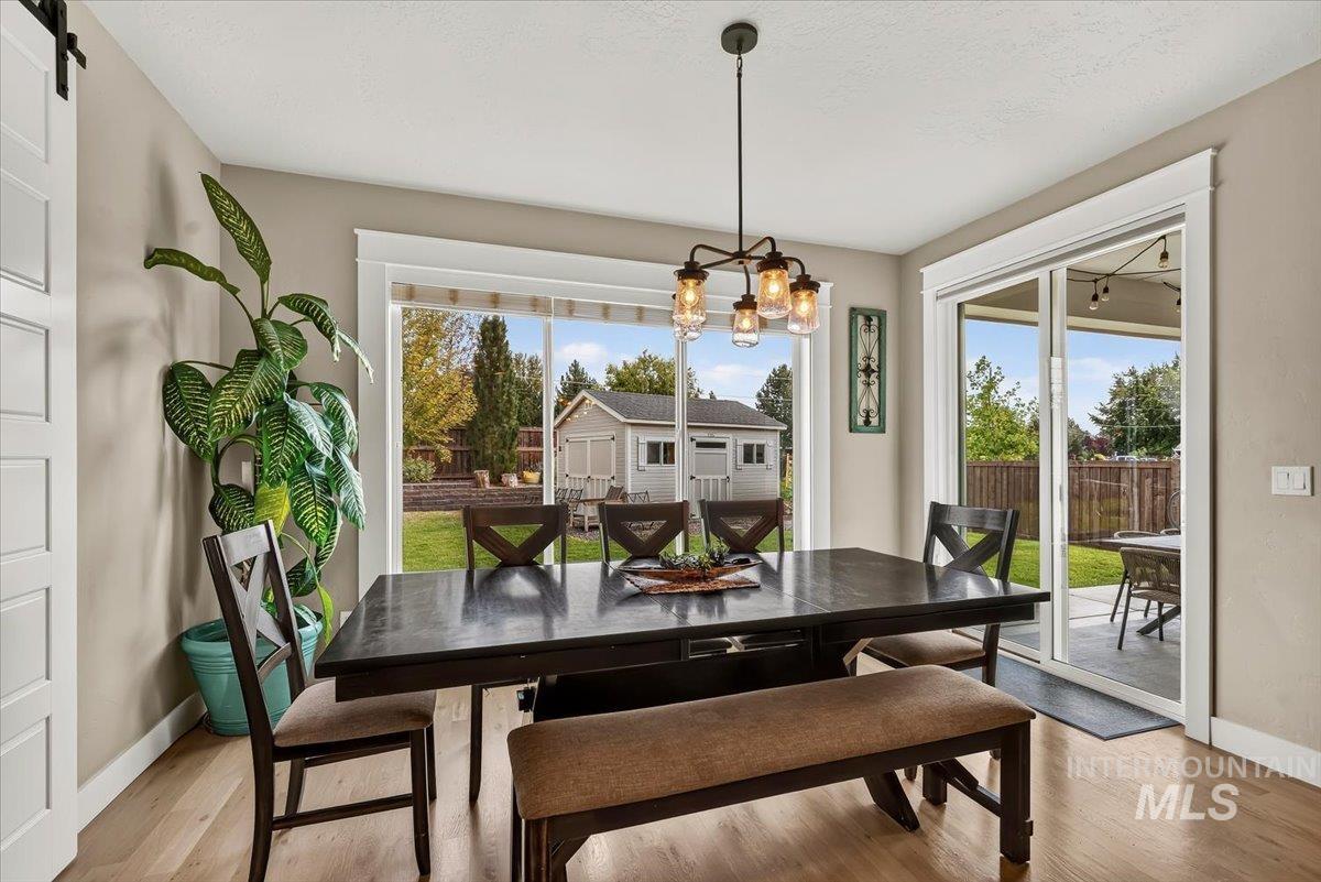 25 W Heston Dr, Meridian, Idaho 83646, 4 Bedrooms, 3 Bathrooms, Residential For Sale, Price $799,999,MLS 98999588