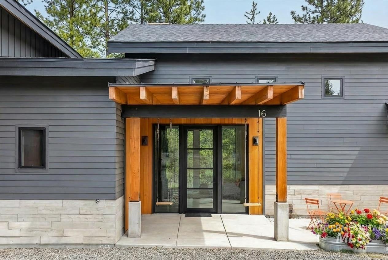 16 Lost River Dr, McCall, Idaho 83638, 4 Bedrooms, 3.5 Bathrooms, Residential For Sale, Price $1,498,000,MLS 98999592