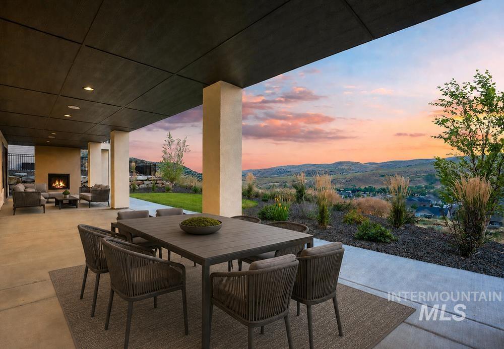 20141 N Swire Green Way, Eagle, Idaho 83714, 4 Bedrooms, 3.5 Bathrooms, Residential For Sale, Price $1,399,900,MLS 98999604