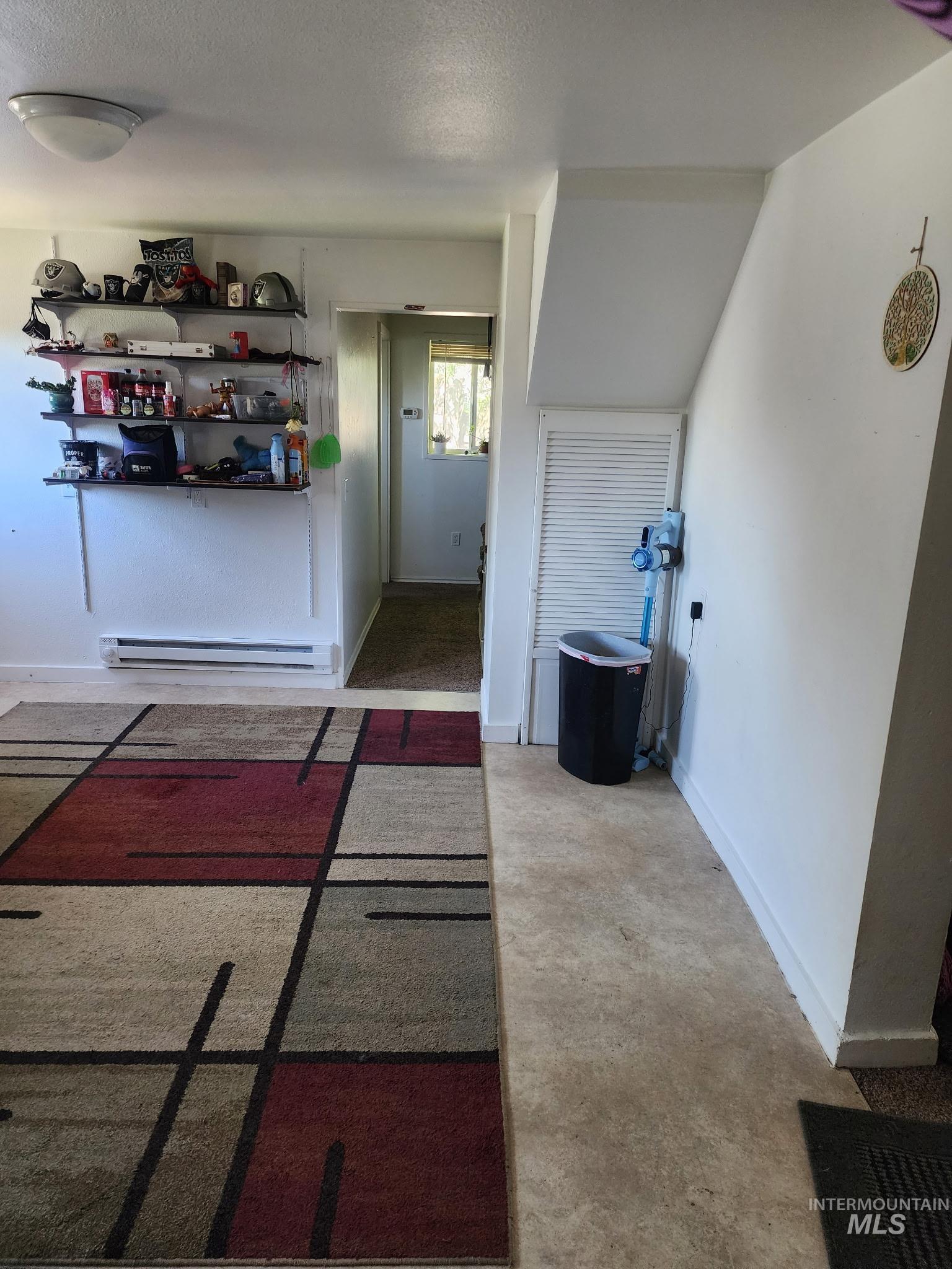 318 E Camas Ave, Fairfield, Idaho 83327, 3 Bedrooms, 1 Bathroom, Residential For Sale, Price $329,900,MLS 98999605