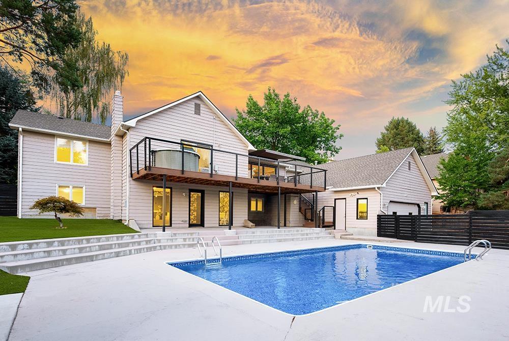 2501 E Parkside Dr, Boise, Idaho 83712, 5 Bedrooms, 3 Bathrooms, Residential For Sale, Price $1,175,000,MLS 98999606