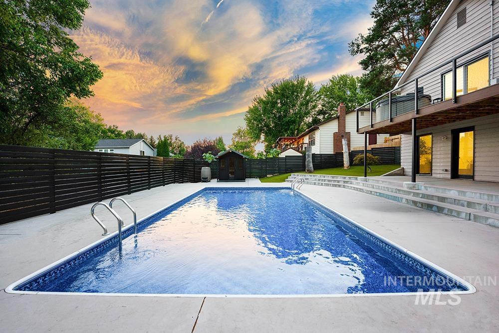 2501 E Parkside Dr, Boise, Idaho 83712, 5 Bedrooms, 3 Bathrooms, Residential For Sale, Price $1,175,000,MLS 98999606