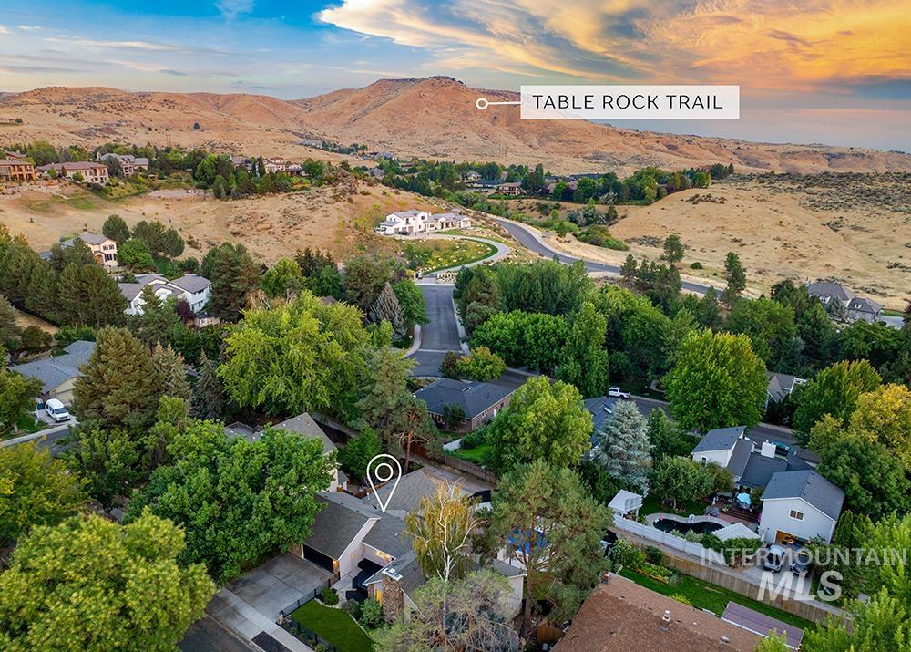 2501 E Parkside Dr, Boise, Idaho 83712, 5 Bedrooms, 3 Bathrooms, Residential For Sale, Price $1,175,000,MLS 98999606