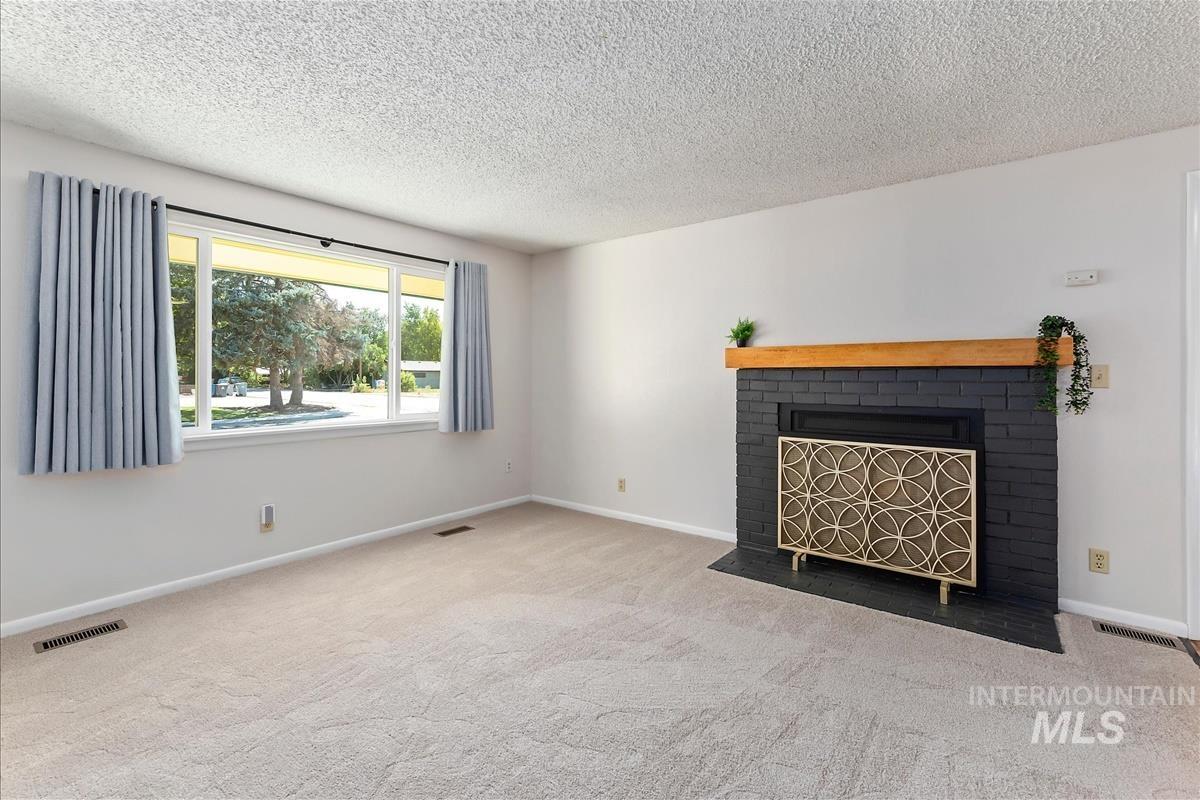 5344 W Malad St, Boise, Idaho 83705, 4 Bedrooms, 2 Bathrooms, Residential For Sale, Price $523,000,MLS 98999607