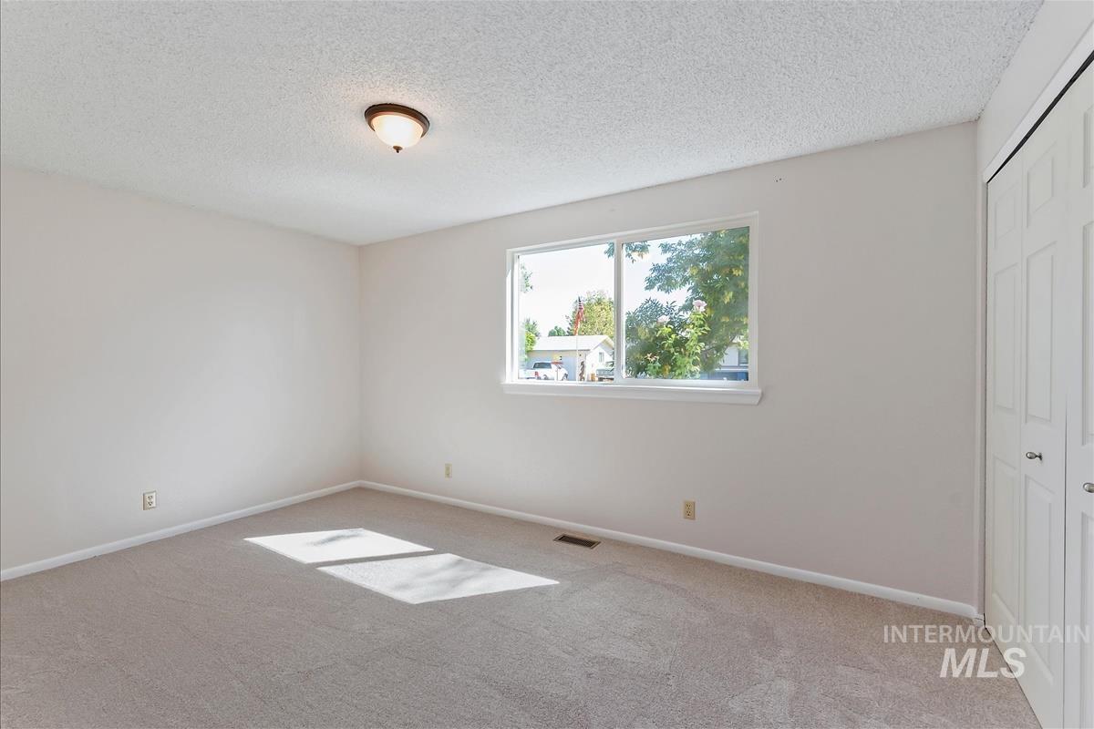 5344 W Malad St, Boise, Idaho 83705, 4 Bedrooms, 2 Bathrooms, Residential For Sale, Price $523,000,MLS 98999607