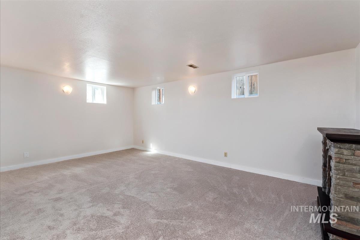 5344 W Malad St, Boise, Idaho 83705, 4 Bedrooms, 2 Bathrooms, Residential For Sale, Price $523,000,MLS 98999607