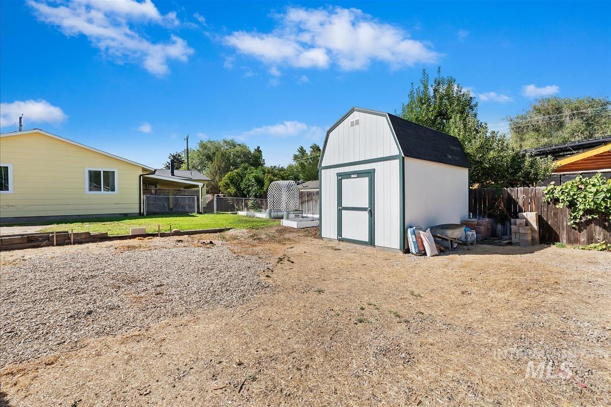 5344 W Malad St, Boise, Idaho 83705, 4 Bedrooms, 2 Bathrooms, Residential For Sale, Price $523,000,MLS 98999607