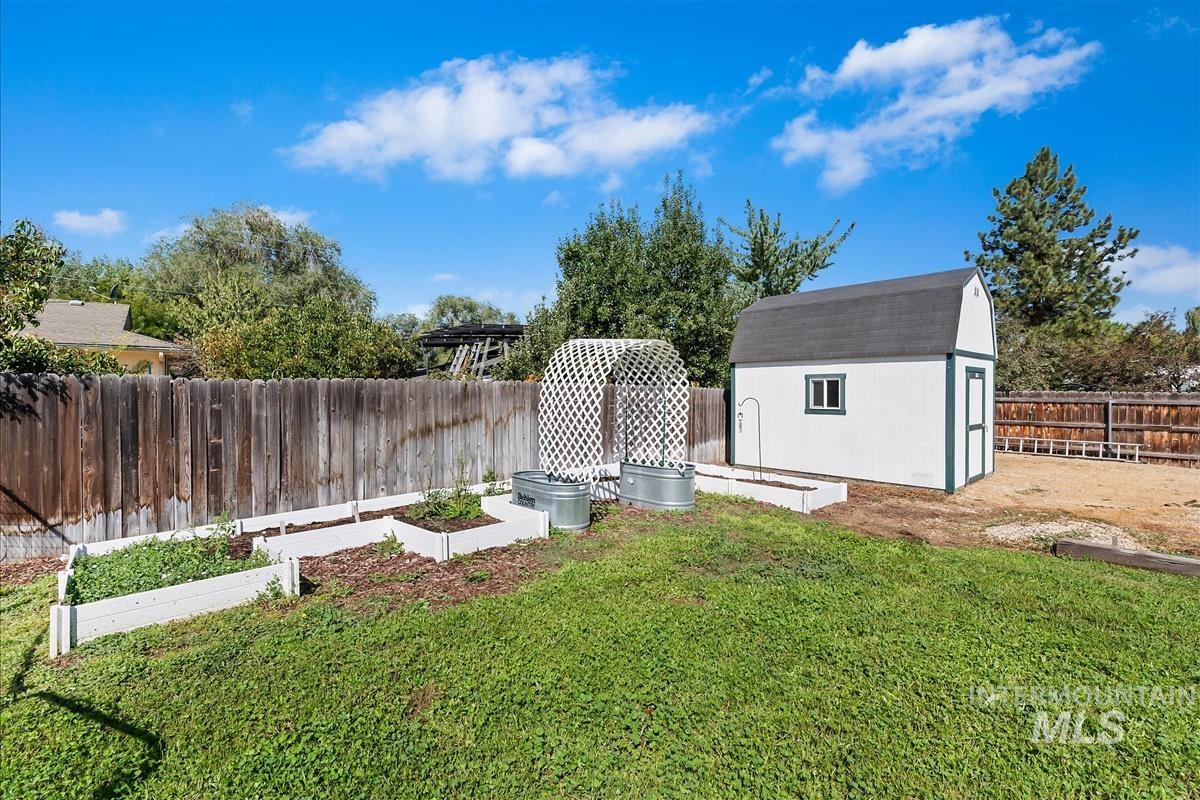 5344 W Malad St, Boise, Idaho 83705, 4 Bedrooms, 2 Bathrooms, Residential For Sale, Price $523,000,MLS 98999607