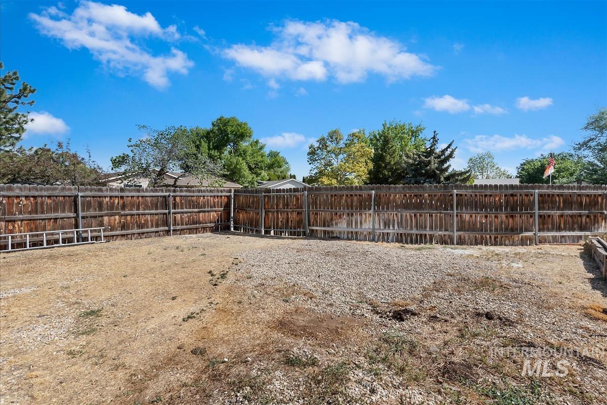 5344 W Malad St, Boise, Idaho 83705, 4 Bedrooms, 2 Bathrooms, Residential For Sale, Price $523,000,MLS 98999607