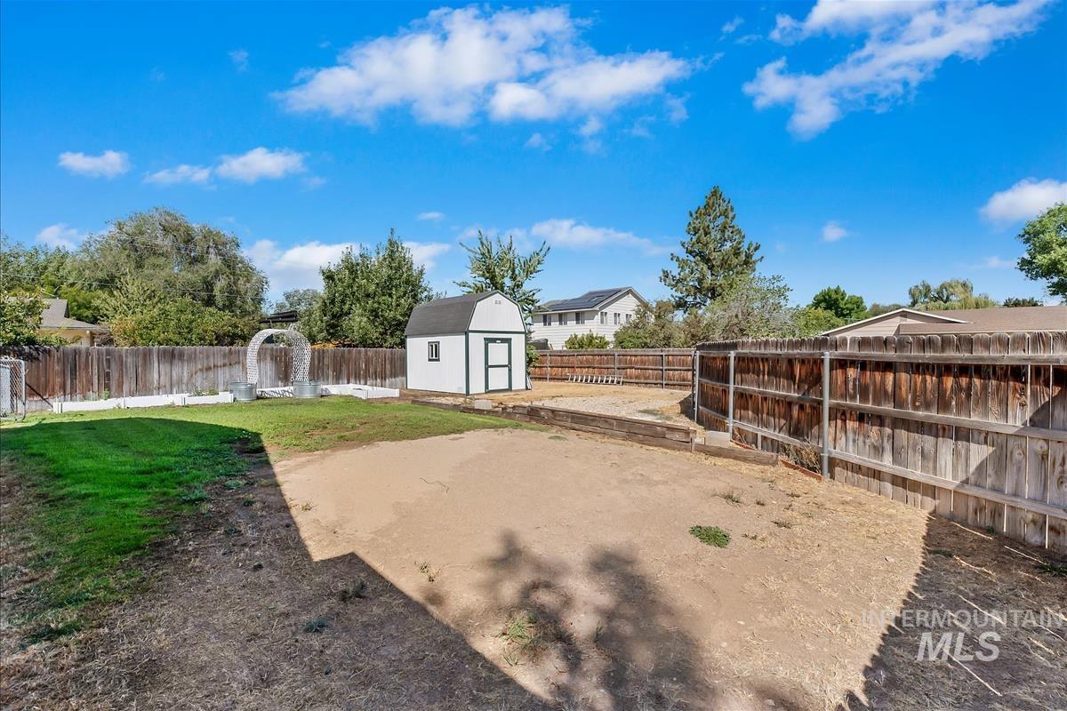 5344 W Malad St, Boise, Idaho 83705, 4 Bedrooms, 2 Bathrooms, Residential For Sale, Price $523,000,MLS 98999607