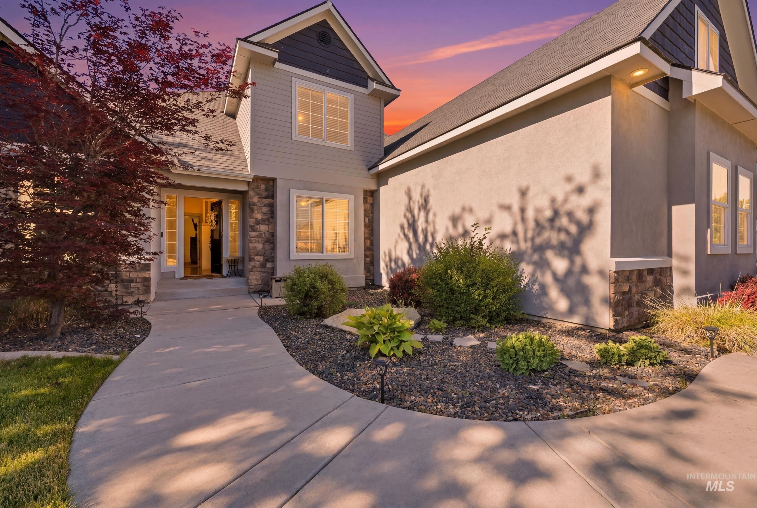 8023 W. Madronawoods Ct, Boise, Idaho 83709, 5 Bedrooms, 2.5 Bathrooms, Residential For Sale, Price $759,000,MLS 98999608