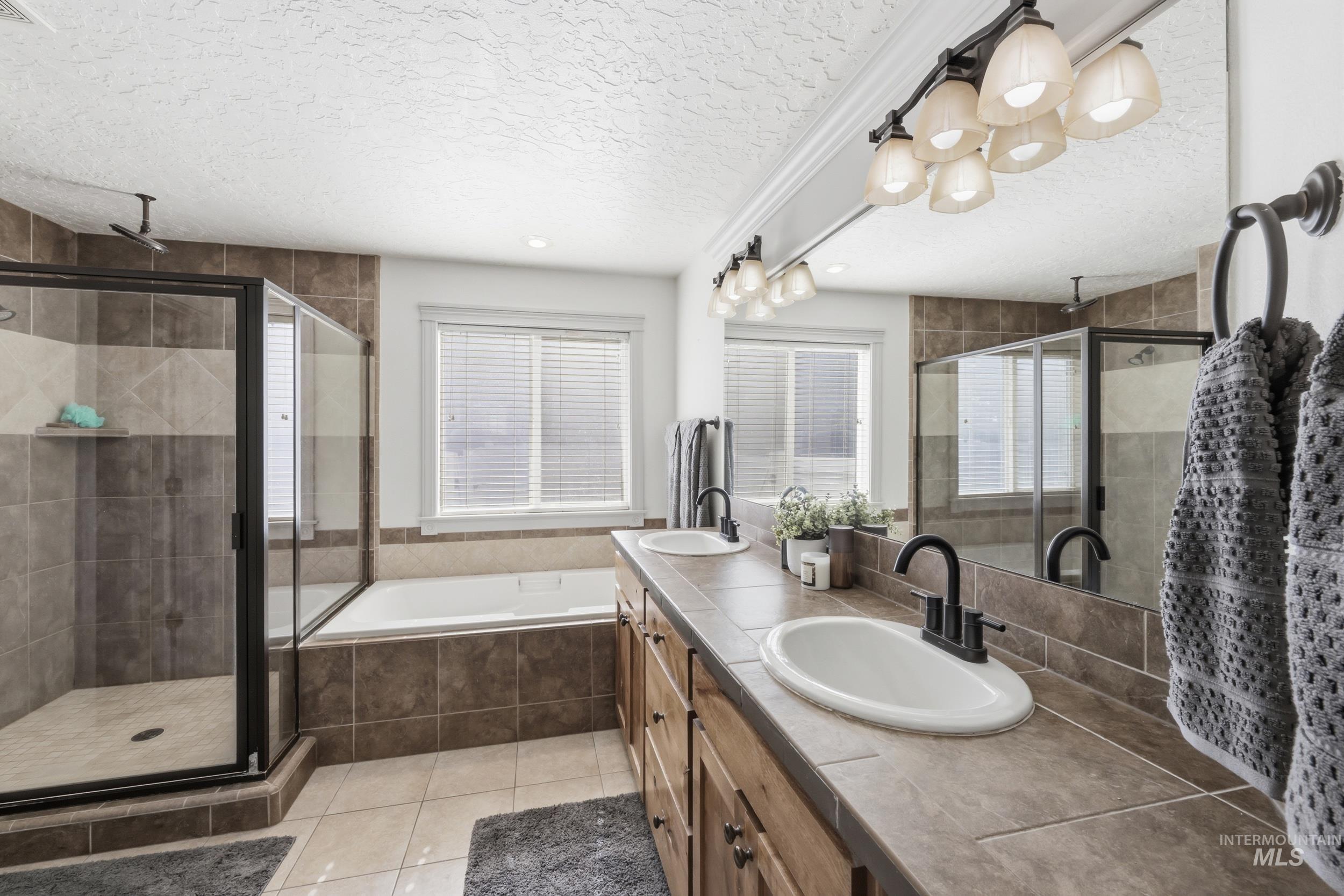 8023 W. Madronawoods Ct, Boise, Idaho 83709, 5 Bedrooms, 2.5 Bathrooms, Residential For Sale, Price $759,000,MLS 98999608