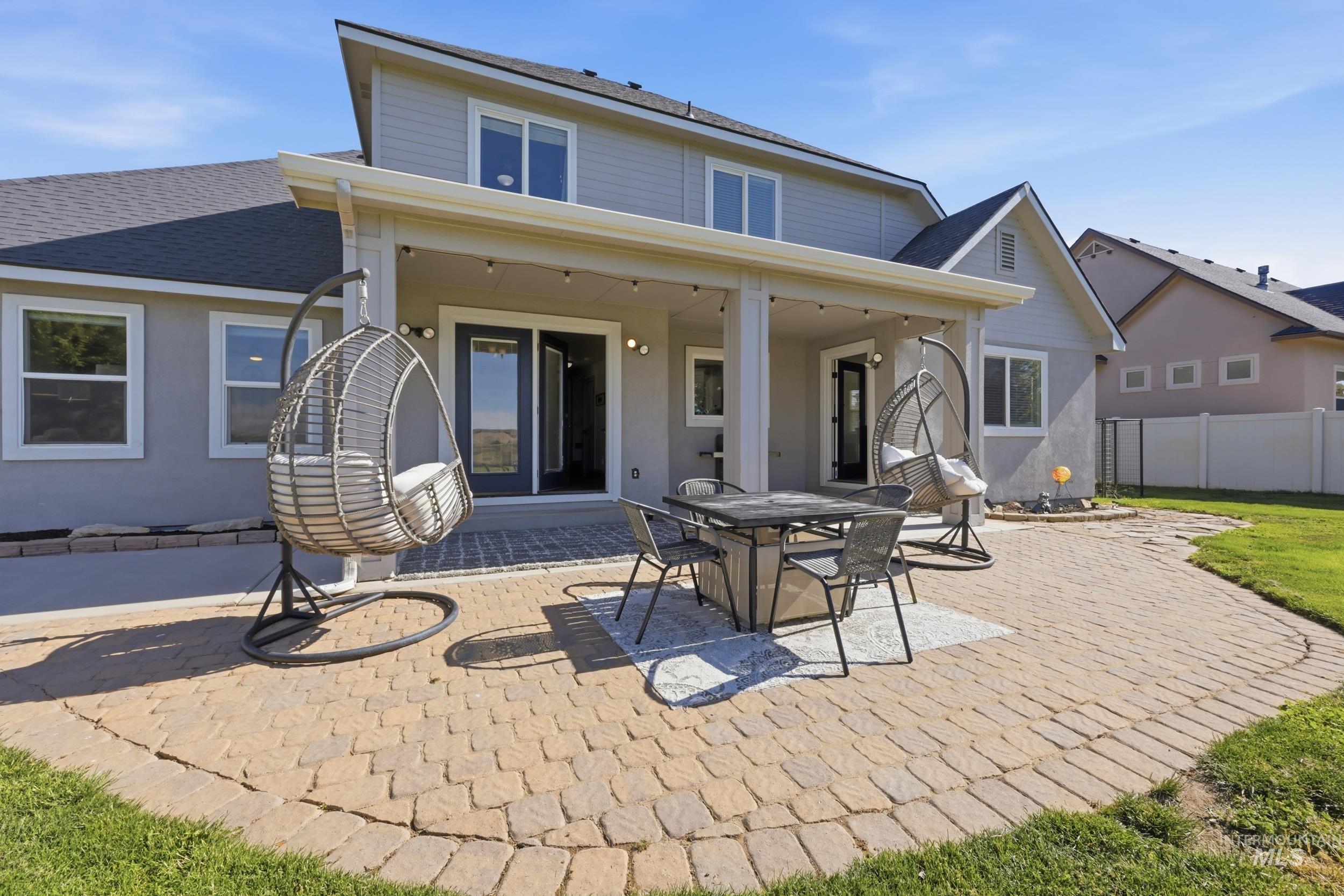 8023 W. Madronawoods Ct, Boise, Idaho 83709, 5 Bedrooms, 2.5 Bathrooms, Residential For Sale, Price $759,000,MLS 98999608