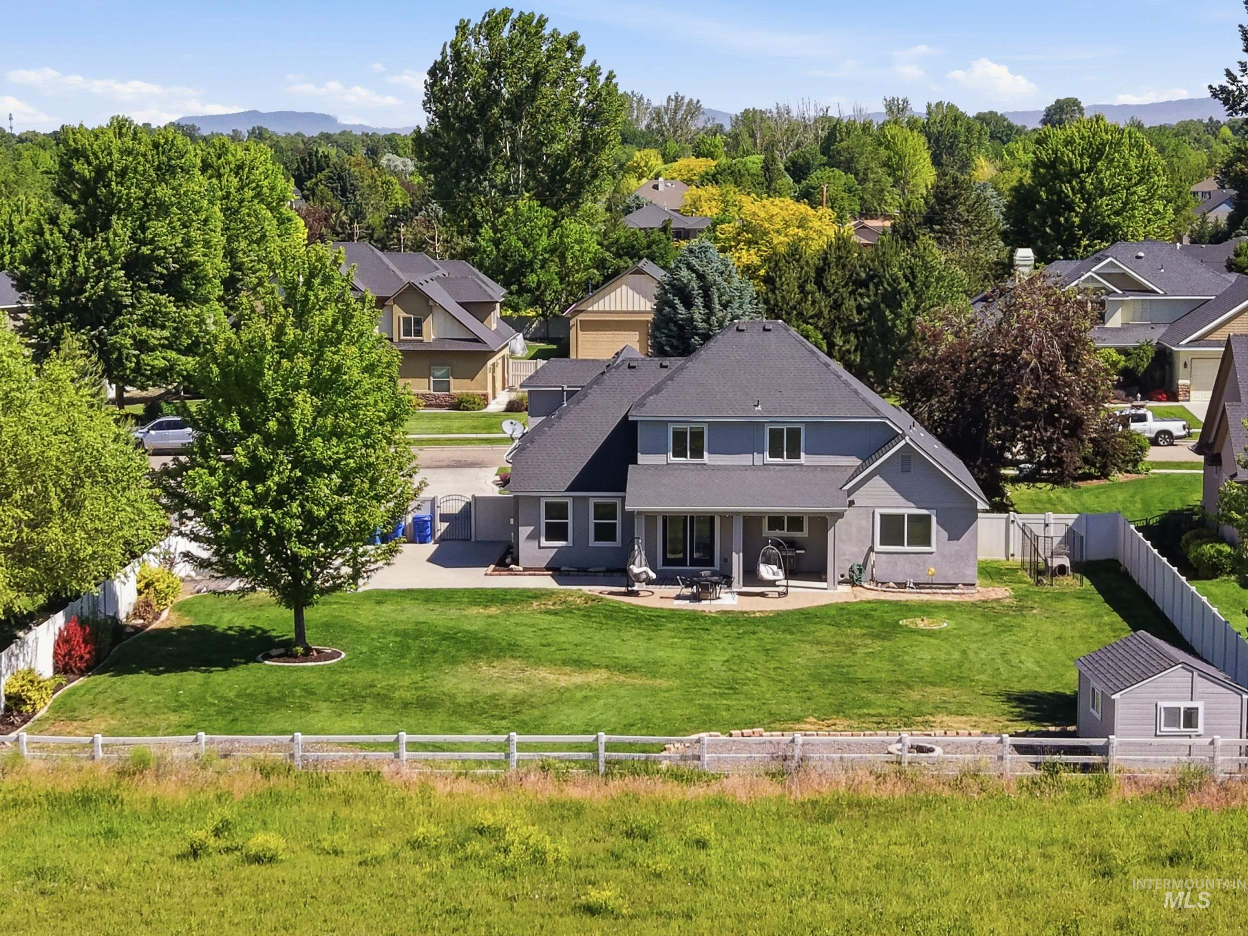 8023 W. Madronawoods Ct, Boise, Idaho 83709, 5 Bedrooms, 2.5 Bathrooms, Residential For Sale, Price $759,000,MLS 98999608