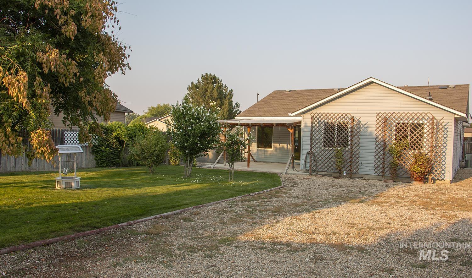16559 Bayou Way, Caldwell, Idaho 83607, 3 Bedrooms, 2 Bathrooms, Residential For Sale, Price $355,000,MLS 98999610