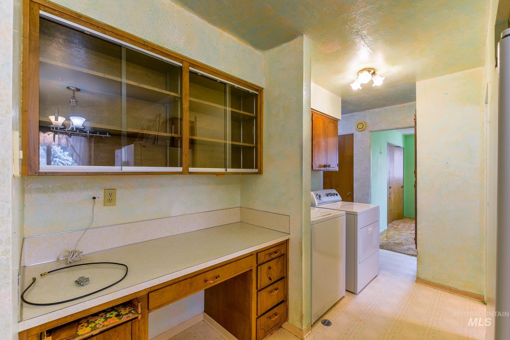 1829 Powers Ave., Lewiston, Idaho 83501, 3 Bedrooms, 2 Bathrooms, Residential For Sale, Price $319,000,MLS 98999611