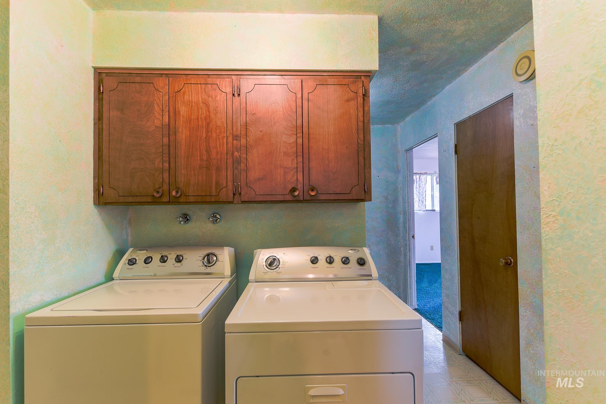 1829 Powers Ave., Lewiston, Idaho 83501, 3 Bedrooms, 2 Bathrooms, Residential For Sale, Price $319,000,MLS 98999611