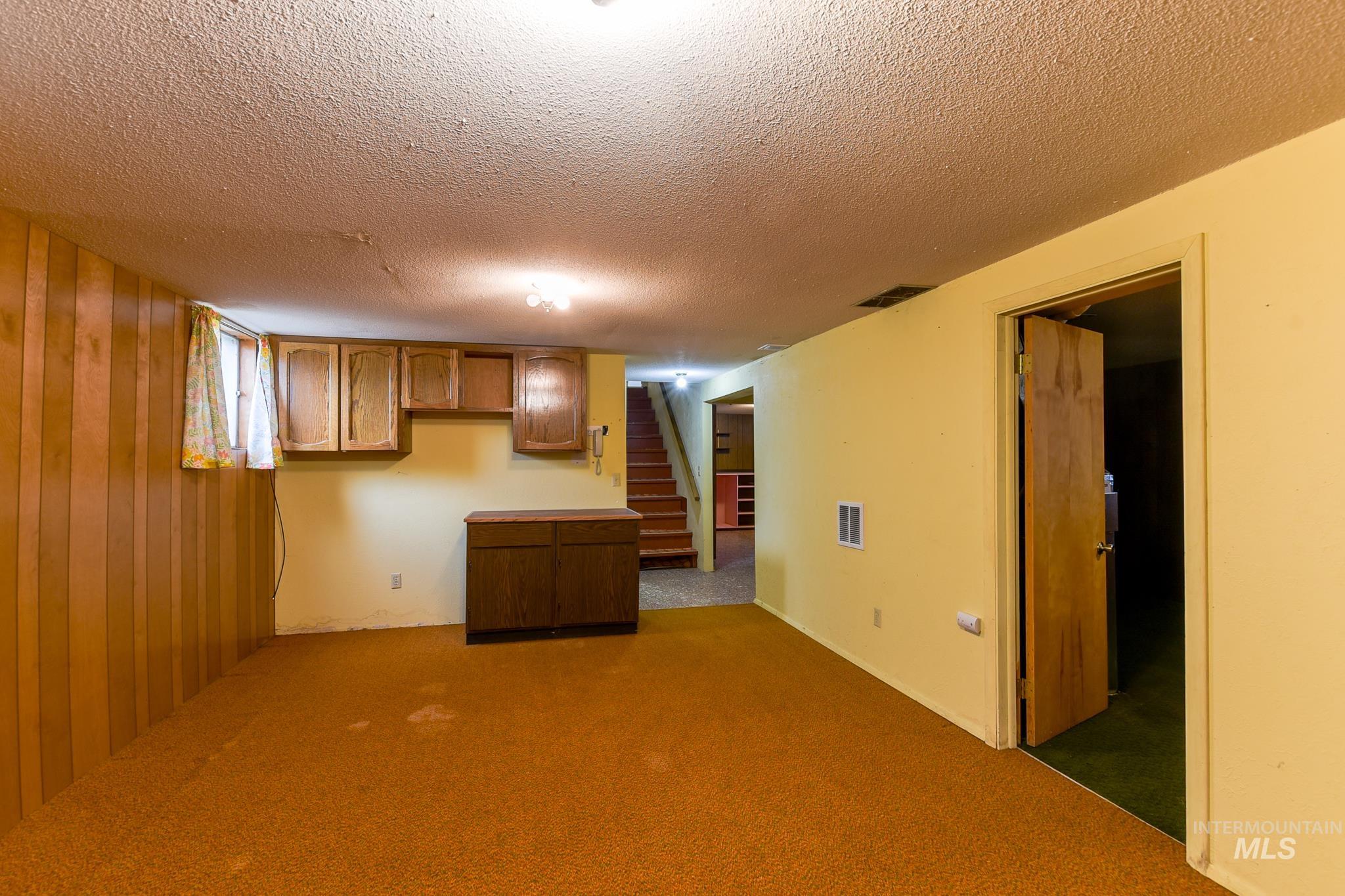 1829 Powers Ave., Lewiston, Idaho 83501, 3 Bedrooms, 2 Bathrooms, Residential For Sale, Price $319,000,MLS 98999611