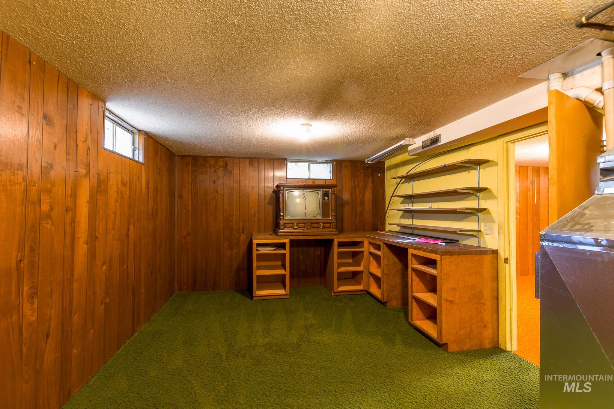 1829 Powers Ave., Lewiston, Idaho 83501, 3 Bedrooms, 2 Bathrooms, Residential For Sale, Price $319,000,MLS 98999611