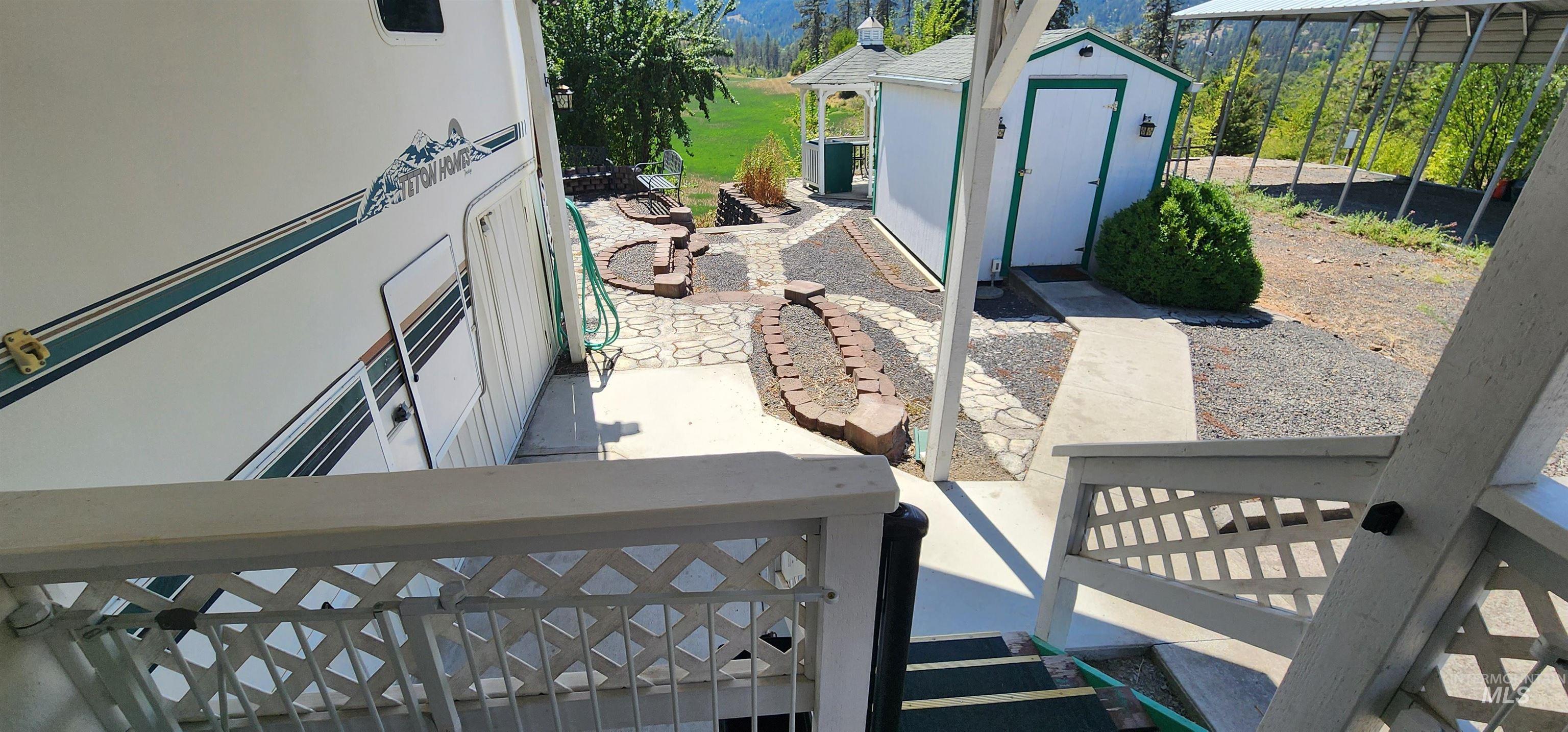 102 Chief Lawyer St, Kamiah, Idaho 83536, 1 Bedroom, 1 Bathroom, Residential For Sale, Price $87,900, 98999613