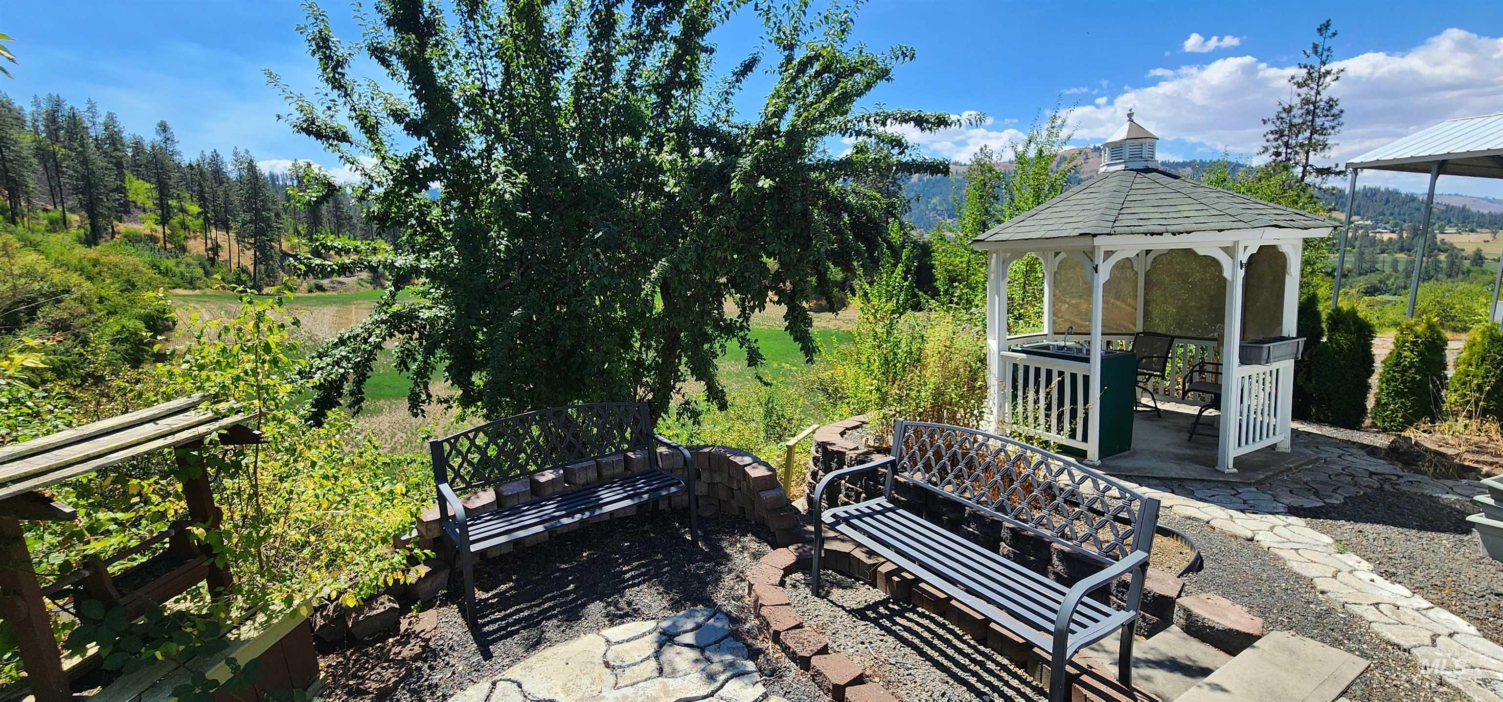 102 Chief Lawyer St, Kamiah, Idaho 83536, 1 Bedroom, 1 Bathroom, Residential For Sale, Price $87,900, 98999613