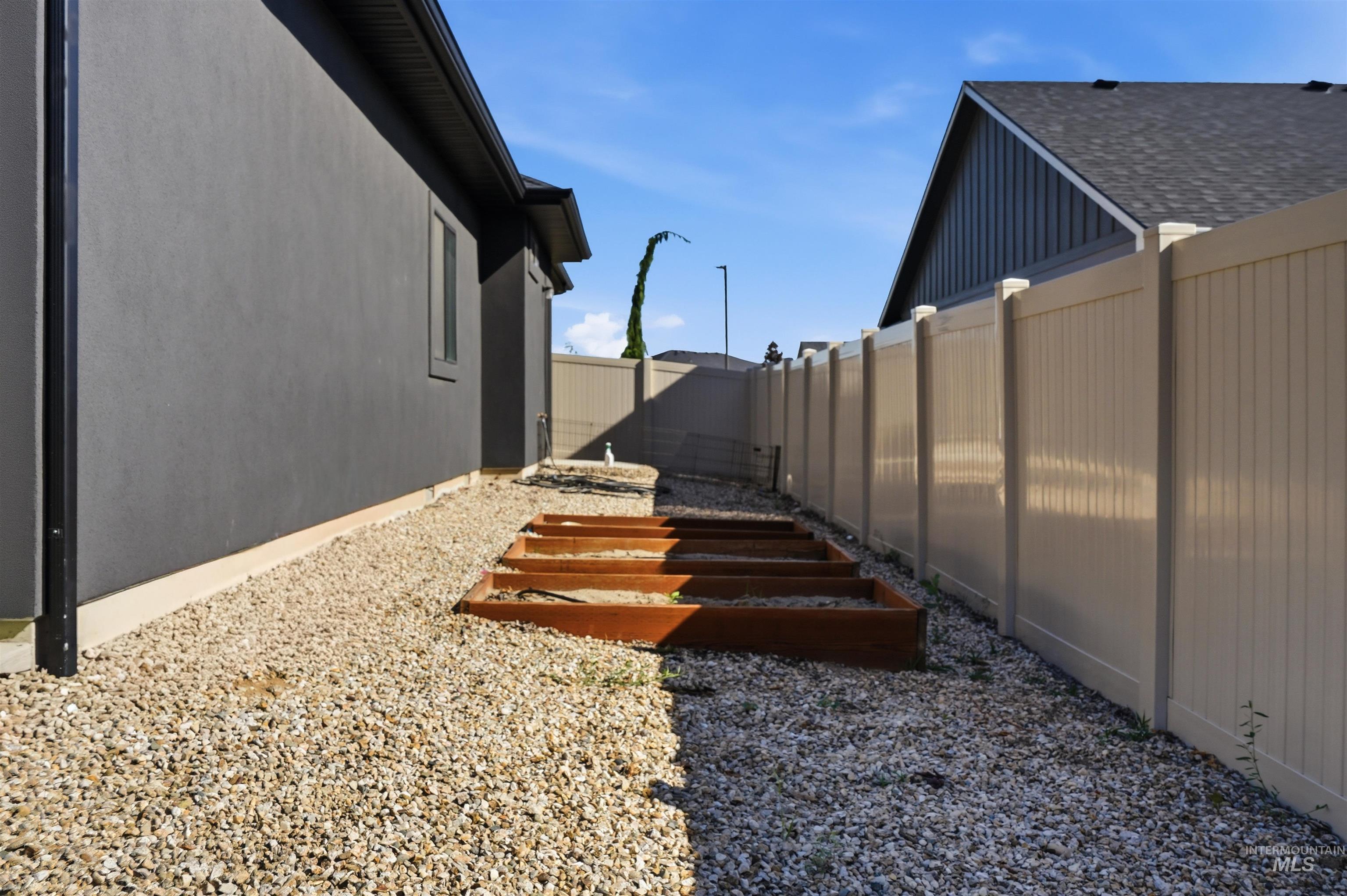 229 W Moray St, Middleton, Idaho 83644, 3 Bedrooms, 2.5 Bathrooms, Residential For Sale, Price $759,000,MLS 98999616