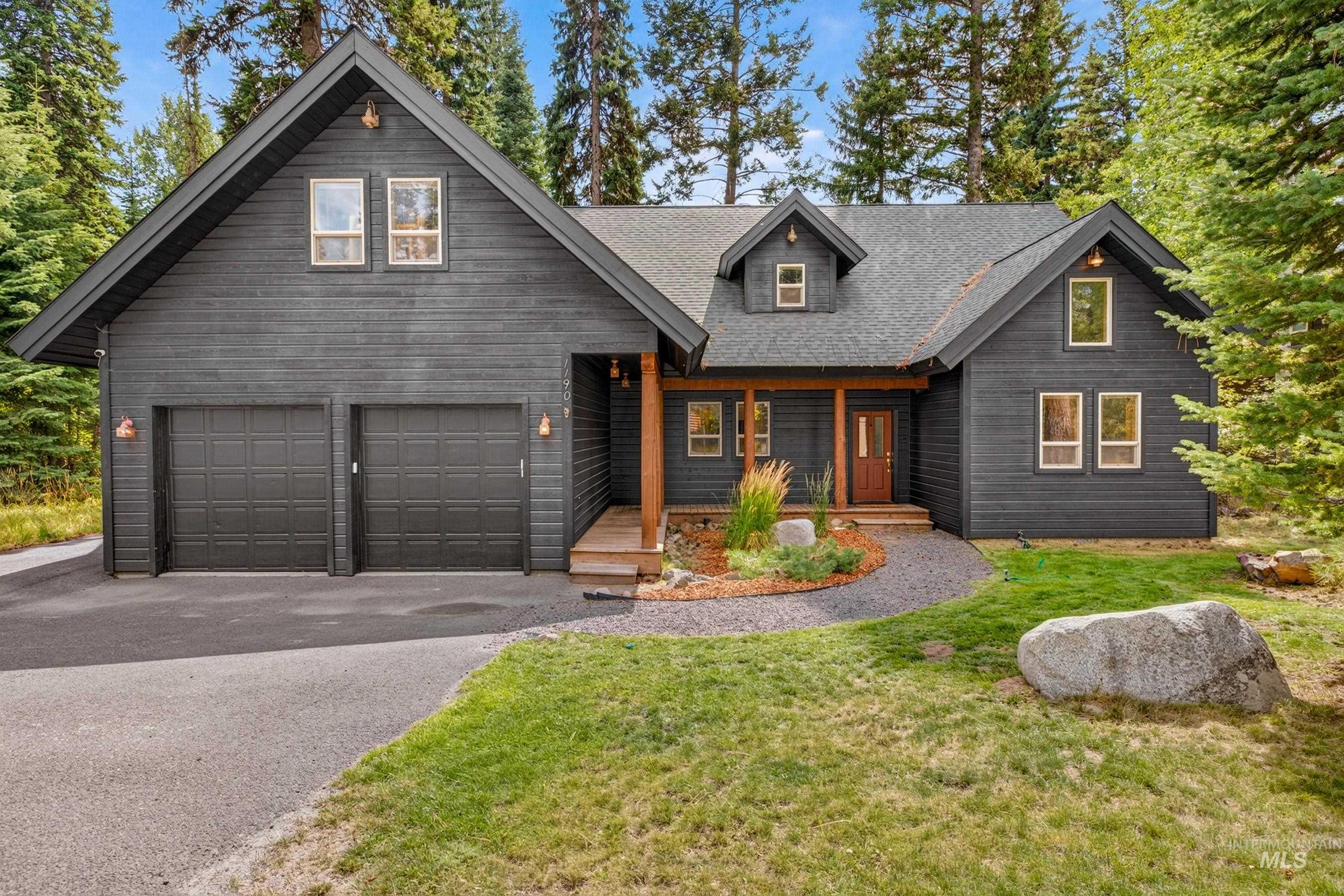 1190 Majestic View Drive, McCall, Idaho 83638, 5 Bedrooms, 3 Bathrooms, Residential For Sale, Price $1,325,000,MLS 98999618