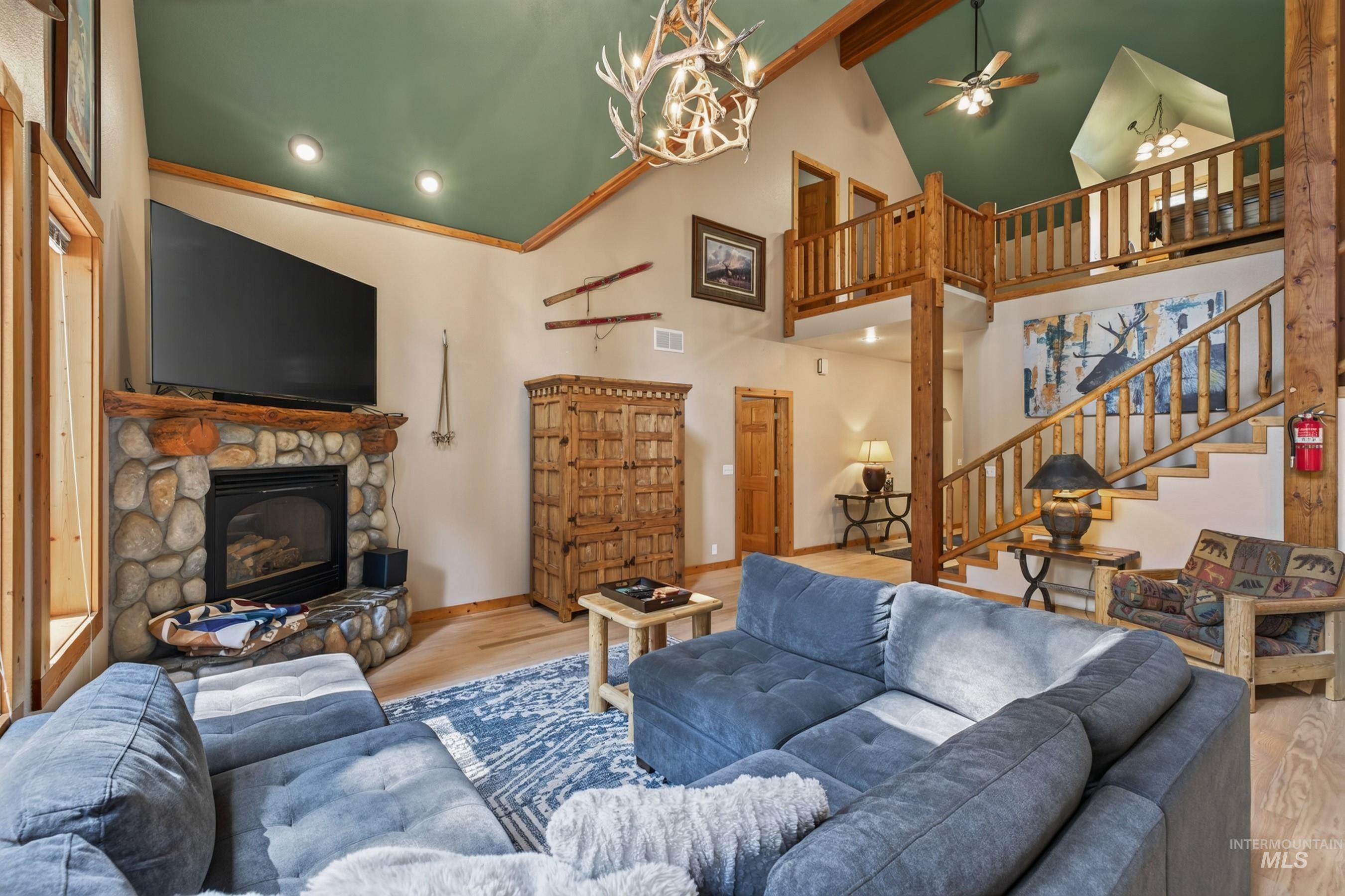 1190 Majestic View Drive, McCall, Idaho 83638, 5 Bedrooms, 3 Bathrooms, Residential For Sale, Price $1,325,000,MLS 98999618