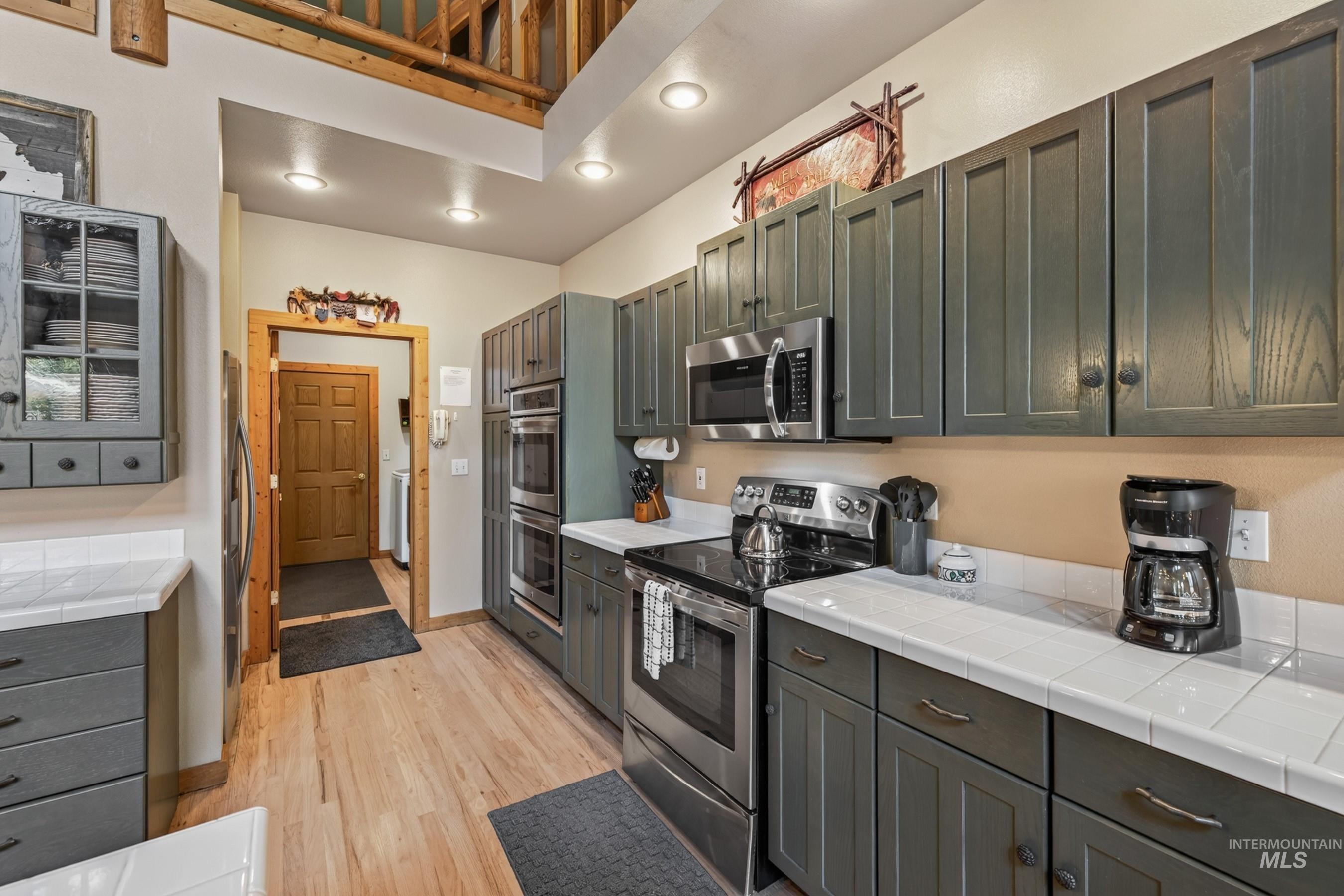 1190 Majestic View Drive, McCall, Idaho 83638, 5 Bedrooms, 3 Bathrooms, Residential For Sale, Price $1,325,000,MLS 98999618