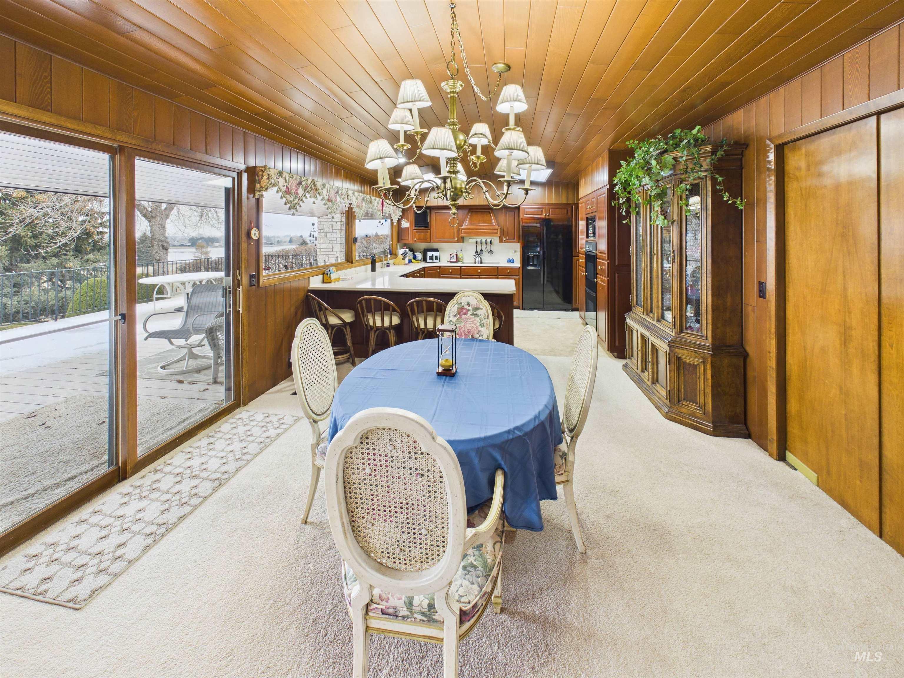 35 Van Engelen Road, Burley, Idaho 83318, 3 Bedrooms, 4 Bathrooms, Residential For Sale, Price $1,099,000,MLS 98999619